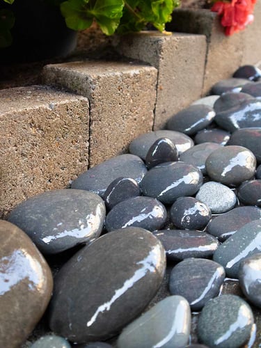 Beach Pebbles Large 30 - 60mm (3 - 6cm) (nat) aangelegd