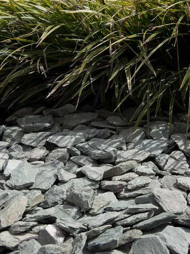 Canadian slate groen 30 - 60mm (3 - 6cm) aangelegde tuin