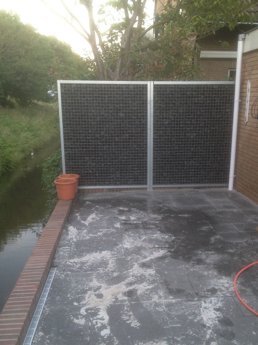 Basalt breuksteen 50 - 80mm (5 - 8cm) aangelegde korf