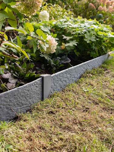 Multi-Edge ECO paaltjes grijs aangelegd