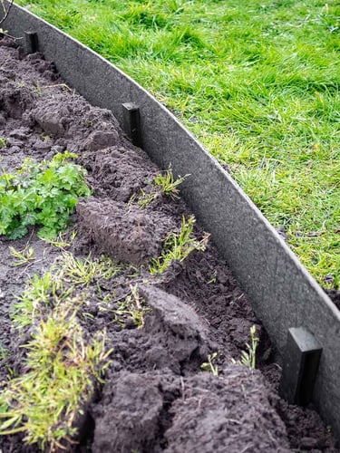 Multi-Edge ECO paaltjes zwart bevestigs via achterzijde