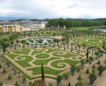 Groen en grind in de Franse tuin 